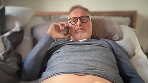 tabulos691 online show from 12/04/25, 12:03