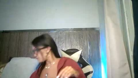 yameil online show from 05/01/26, 09:03
