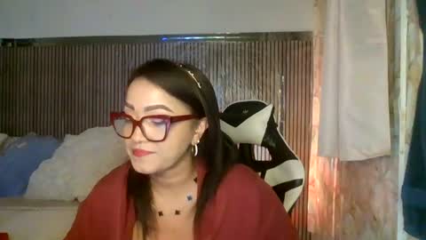 Snapshot of tachi1713 chatting on 07/25/26, 08:34 yameil online show from 07/25/26, 08:34