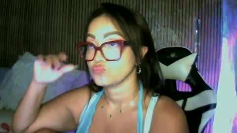 Snapshot of tachi1713 chatting on 07/31/26, 10:47 yameil online show from 07/31/26, 10:47