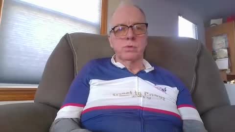 tacrunner66_ online show from 02/12/25, 09:33