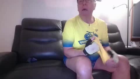 tacrunner66_ online show from 02/13/25, 02:52