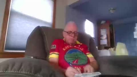 tacrunner66_ online show from 10/17/25, 07:27