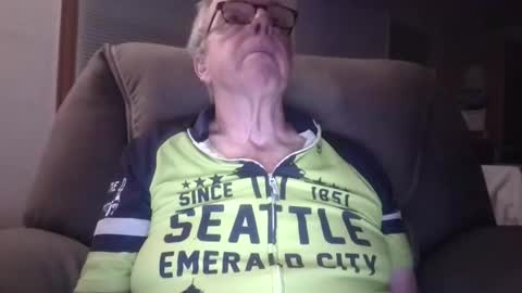 Snapshot of tacrunner66_ chatting on 04/11/26, 04:28 tacrunner66_ online show from 04/11/26, 04:28
