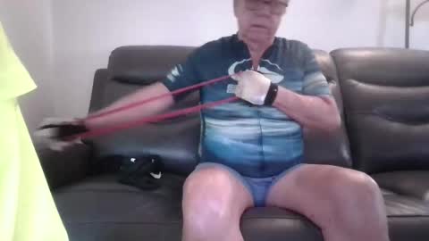 Snapshot of tacrunner66_ chatting on 04/25/26, 02:03 tacrunner66_ online show from 04/25/26, 02:03