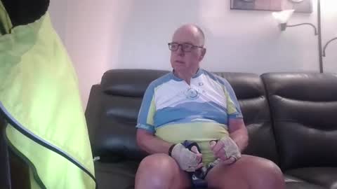 Snapshot of tacrunner66_ chatting on 05/24/26, 02:22 tacrunner66_ online show from 05/24/26, 02:22
