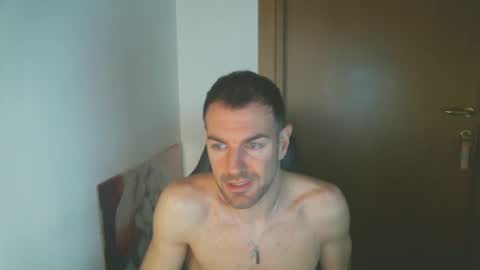 Snapshot of taf1989 chatting on 12/02/24, 10:45 taf1989 online show from 12/02/24, 10:45