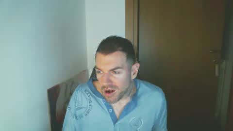 Snapshot of taf1989 chatting on 12/04/24, 05:38 taf1989 online show from 12/04/24, 05:38