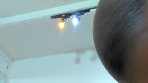 Snapshot of tafari_1 chatting on 03/22/26, 12:25 Tafari Zulu online show from 03/22/26, 12:25