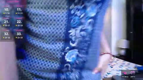 Snapshot of tahira__ chatting on 10/30/25, 12:39 Tahira online show from 10/30/25, 12:39