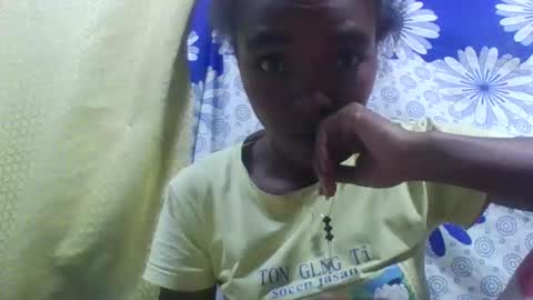 Snapshot of tahiryjosiah chatting on 01/13/26, 07:35 tahiryjosiah online show from 01/13/26, 07:35