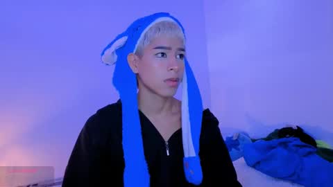 taichi online show from 09/25/25, 06:22