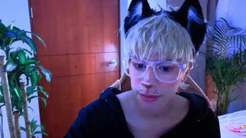 taichi online show from 10/29/25, 10:50