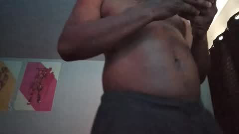 Snapshot of taik0t chatting on 12/20/25, 04:58 Taikot online show from 12/20/25, 04:58