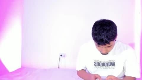 Snapshot of tainy_n_harley chatting on 11/14/25, 06:34 Liam and Juli online show from 11/14/25, 06:34