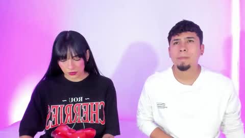 Snapshot of tainy_n_harley chatting on 11/28/25, 04:59 Liam and Juli online show from 11/28/25, 04:59