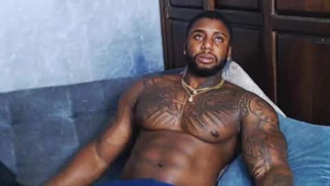 Tairon Tucke online show from 12/28/24, 06:49