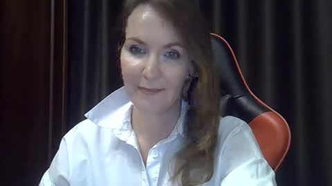 taisialucky77 online show from 10/10/25, 07:24