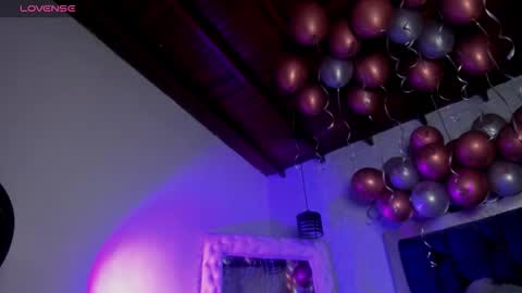 Taissa online show from 11/08/25, 09:24