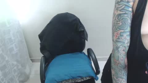 Juli online show from 10/13/25, 09:37