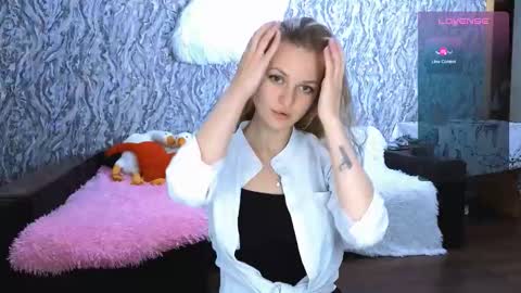 Im Taya  online show from 09/29/25, 08:02