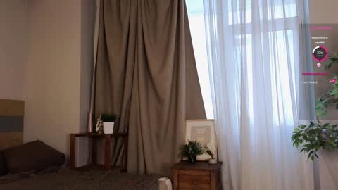 Emily online show from 02/07/25, 11:34
