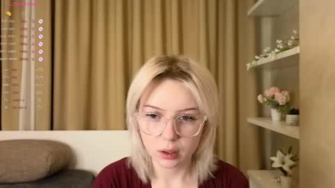 Emily online show from 03/04/25, 09:11