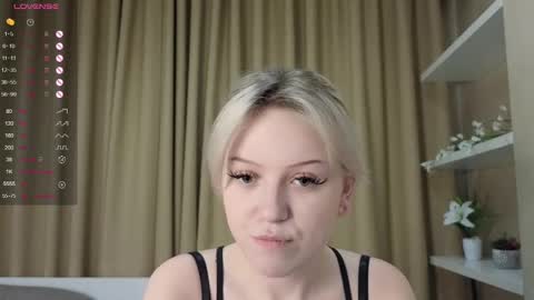 Emily online show from 03/06/25, 01:05