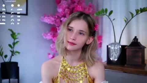 Snapshot of taitehambelton chatting on 03/01/25, 04:37 Mia online show from 03/01/25, 04:37