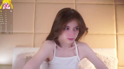 Snapshot of taitehambelton chatting on 05/09/26, 01:11 Mia online show from 05/09/26, 01:11
