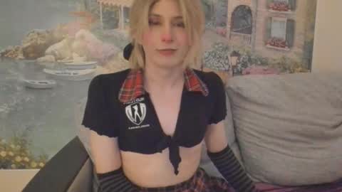 Snapshot of taka_s_paintroom chatting on 04/02/26, 04:21 Taka online show from 04/02/26, 04:21