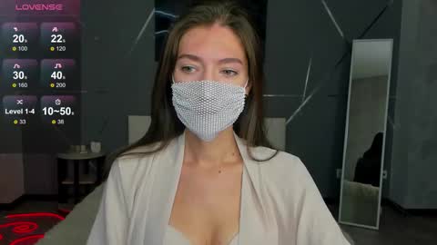 Sasha online show from 09/26/25, 01:53