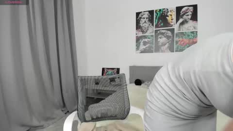 Snapshot of take_me_to_moon chatting on 01/06/26, 01:31 Sasha online show from 01/06/26, 01:31