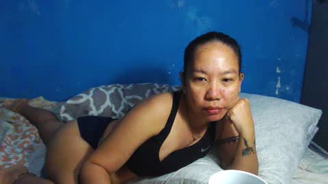 Snapshot of takemetoheavenbaby chatting on 04/05/26, 11:24 anne online show from 04/05/26, 11:24