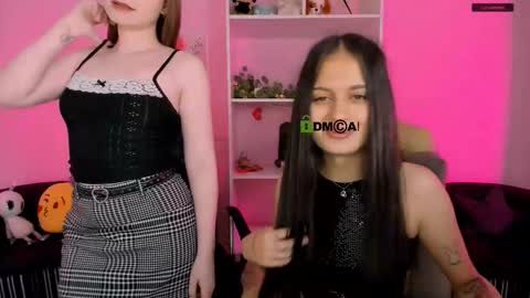 Snapshot of talia_seduce chatting on 09/26/25, 05:44 talia_seduce online show from 09/26/25, 05:44