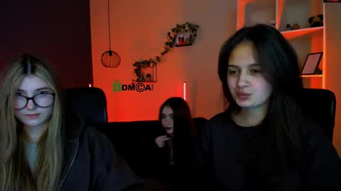 Snapshot of talia_seduce chatting on 03/21/26, 08:23 talia_seduce online show from 03/21/26, 08:23