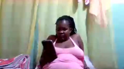 Snapshot of taliah254 chatting on 07/05/26, 04:25 taliah254 online show from 07/05/26, 04:25