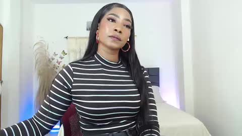 taliana  modelo independiente online show from 09/13/25, 04:34