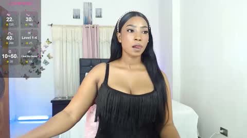 taliana  modelo independiente online show from 12/19/25, 11:23