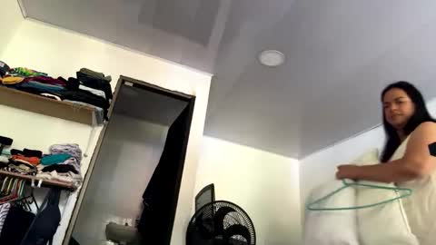 Snapshot of talianavega chatting on 01/17/26, 02:33 tali online show from 01/17/26, 02:33