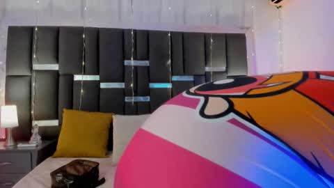 Snapshot of talianavega chatting on 02/15/26, 07:54 tali online show from 02/15/26, 07:54