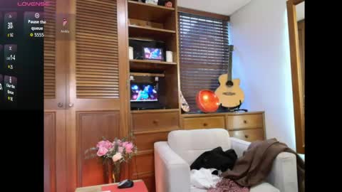 Snapshot of taliapeach chatting on 05/29/26, 10:46 Talia peach online show from 05/29/26, 10:46