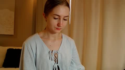  Kira  online show from 01/15/25, 10:38