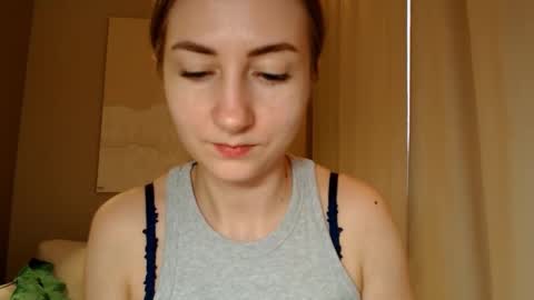  Kira  online show from 01/25/25, 08:53