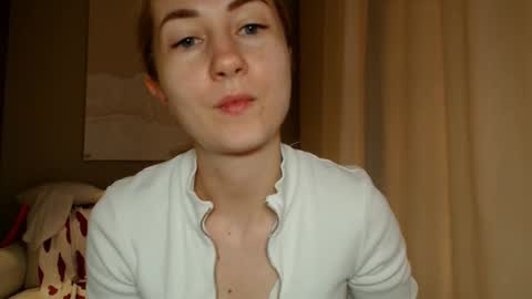  Kira  online show from 02/04/25, 12:33