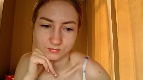  Kira  online show from 02/21/25, 06:29