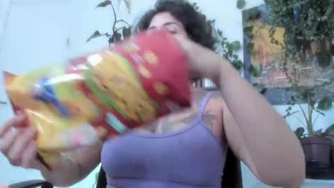 Snapshot of talimajid chatting on 10/23/25, 09:30 Tali Majid online show from 10/23/25, 09:30