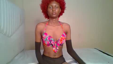 talisha smiles online show from 03/25/26, 04:18