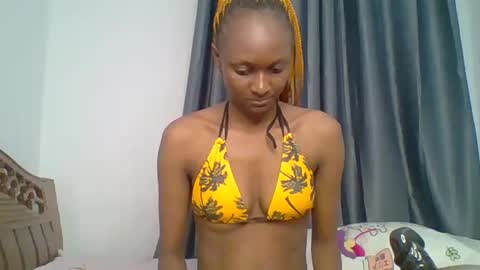 Snapshot of talisha_smiley chatting on 07/03/26, 06:42 talisha smiles online show from 07/03/26, 06:42