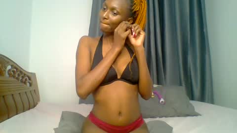 Snapshot of talisha_smiley chatting on 07/08/26, 05:50 talisha smiles online show from 07/08/26, 05:50